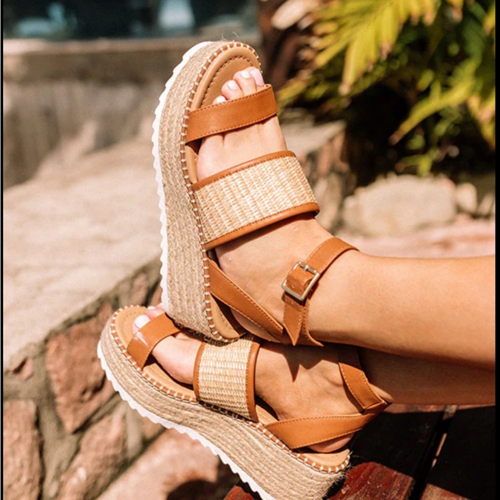 SODA- Platform , with Raffia , Sandals